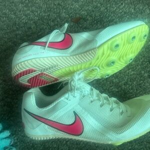 Nike Women's White and Pink Athletic Shoes